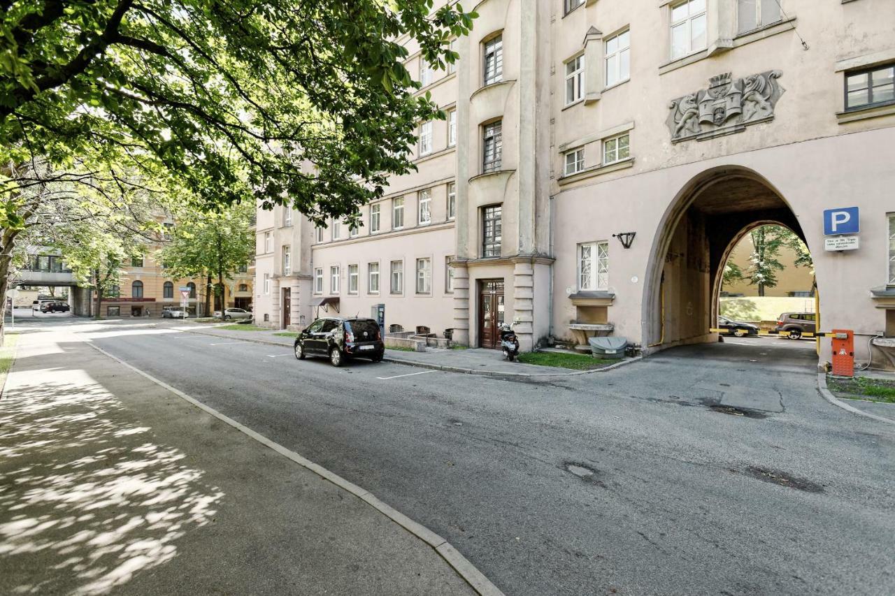 Ausekla Deluxe Apartment Riga Exterior photo