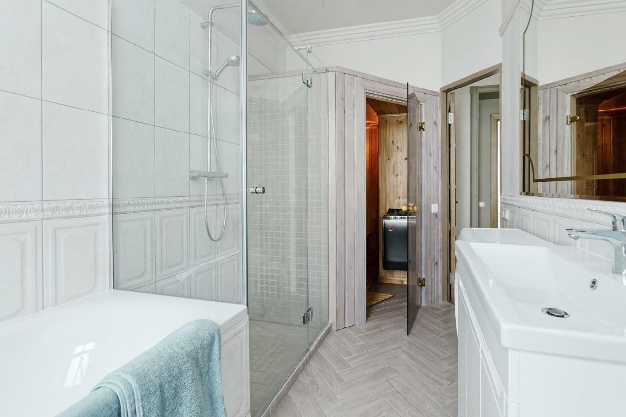 Ausekla Deluxe Apartment Riga Exterior photo